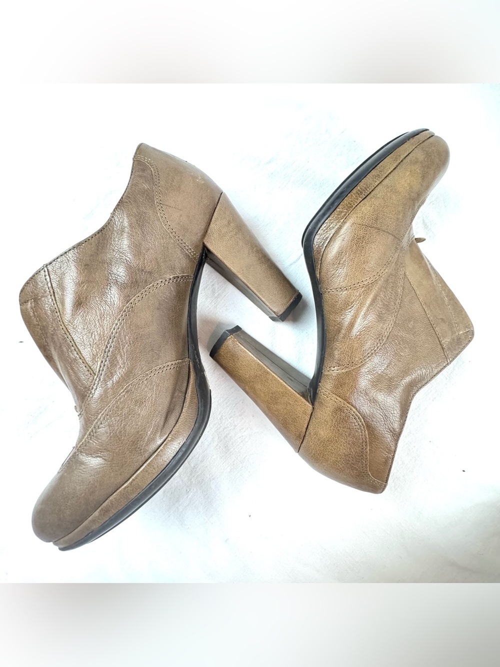 Naturalizer Taupe Brown Leather Chunky Heel Booties